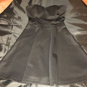 Sans Souci strapless cut-out dress size Small